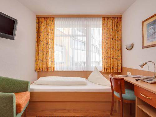 Hotel Zillertal, Innsbruck