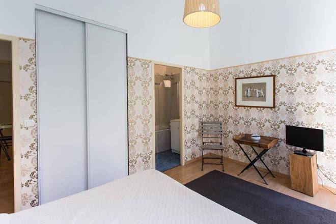 Chambre En Ville, Bordeaux