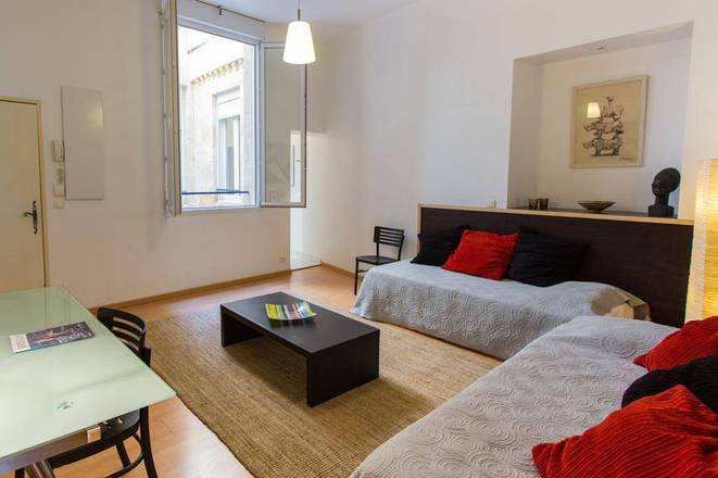 Chambre En Ville, Bordeaux