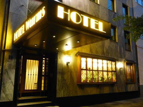 Hotel Wurms, Dusseldorf