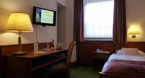 Hotel Wurms, Dusseldorf