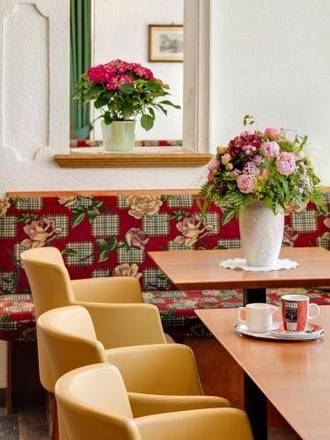Hotel Zillertal, Innsbruck