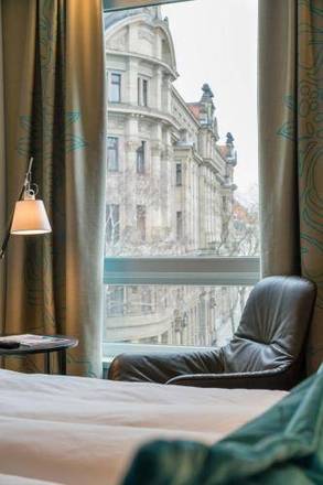 Motel One Dresden - Palaisplatz, Dresden