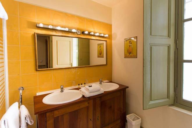 Chambre En Ville, Bordeaux