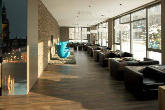 Motel One Dresden - Palaisplatz, Dresden