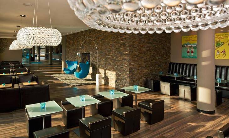 Motel One Dresden - Palaisplatz, Dresden