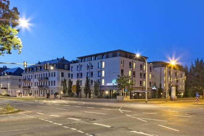 Motel One Dresden - Palaisplatz, Dresden