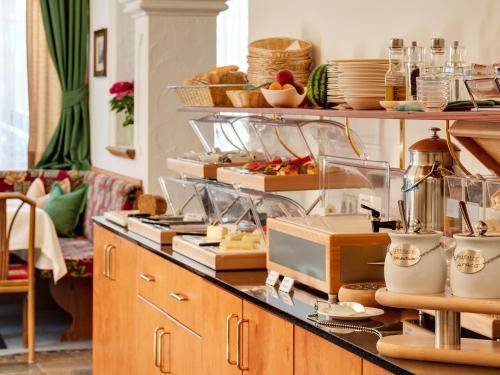 Hotel Zillertal, Innsbruck