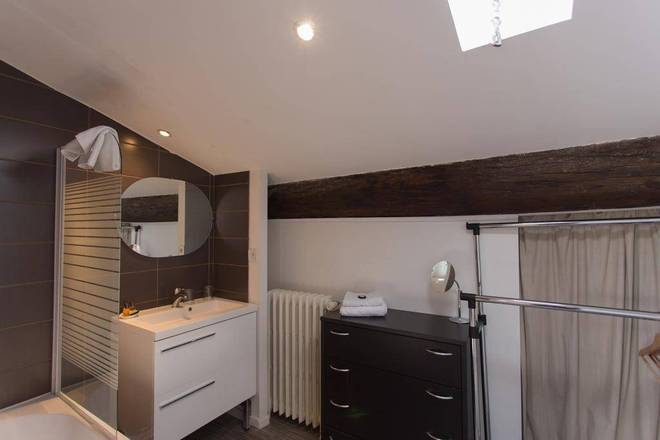 Chambre En Ville, Bordeaux